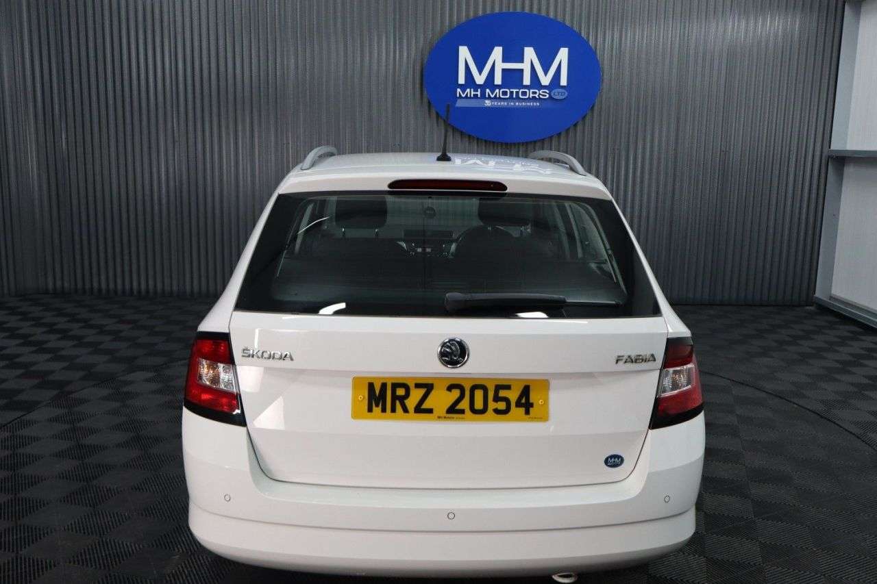 2017 SKODA FABIA 2017 SKODA FABIA