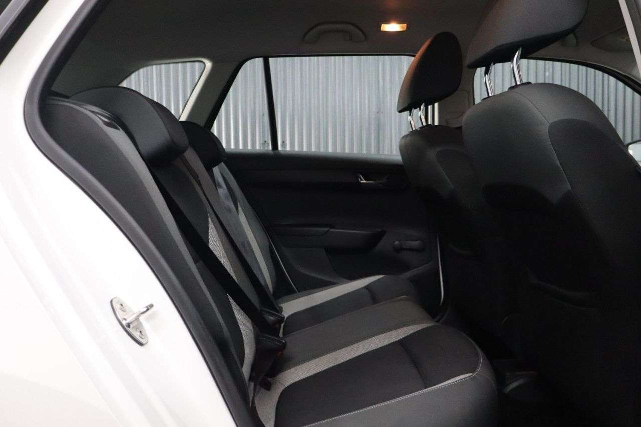 2017 SKODA FABIA 2017 SKODA FABIA