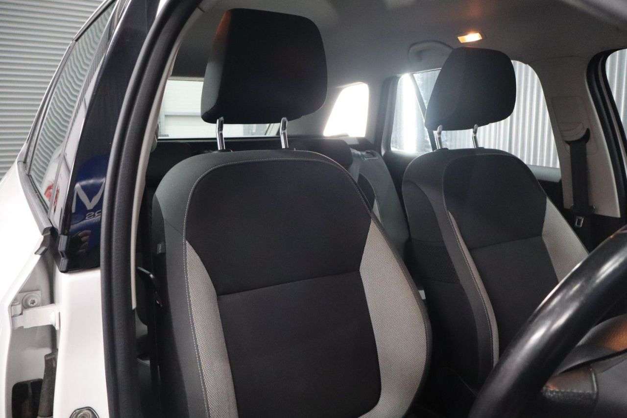 2017 SKODA FABIA 2017 SKODA FABIA