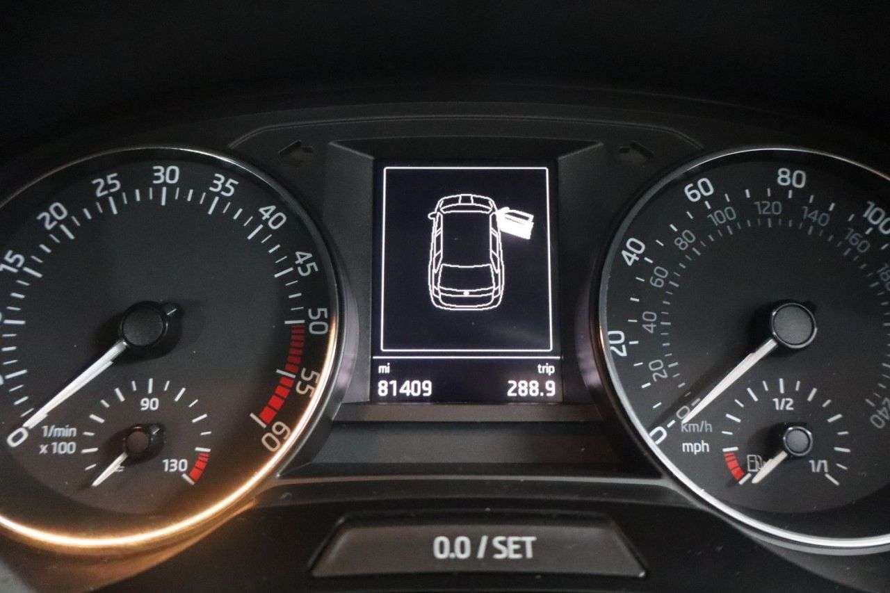 2017 SKODA FABIA 2017 SKODA FABIA