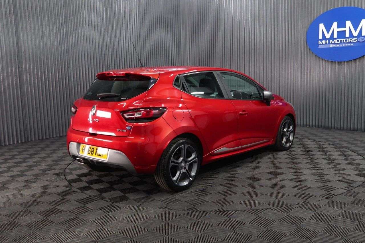 2018 RENAULT CLIO 2018 RENAULT CLIO