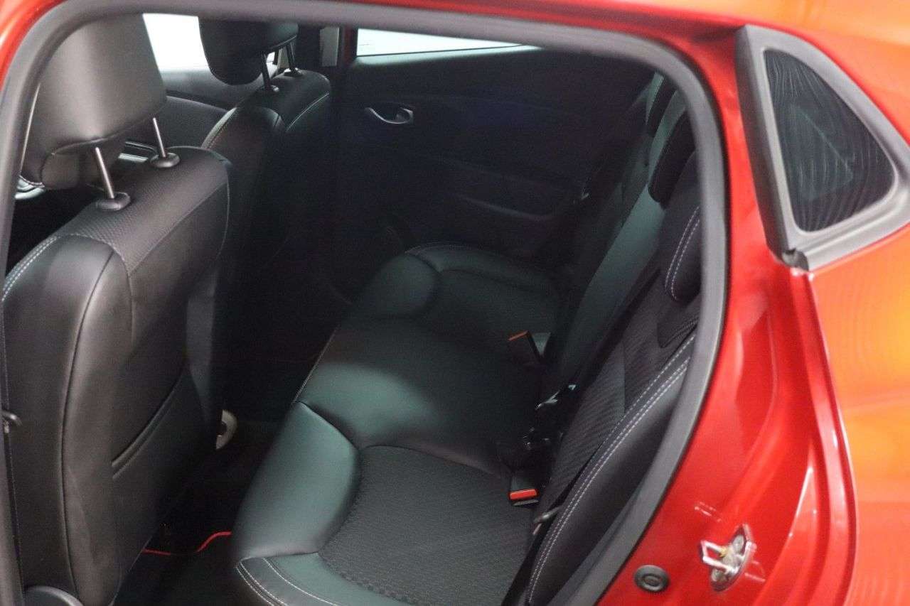 2018 RENAULT CLIO 2018 RENAULT CLIO