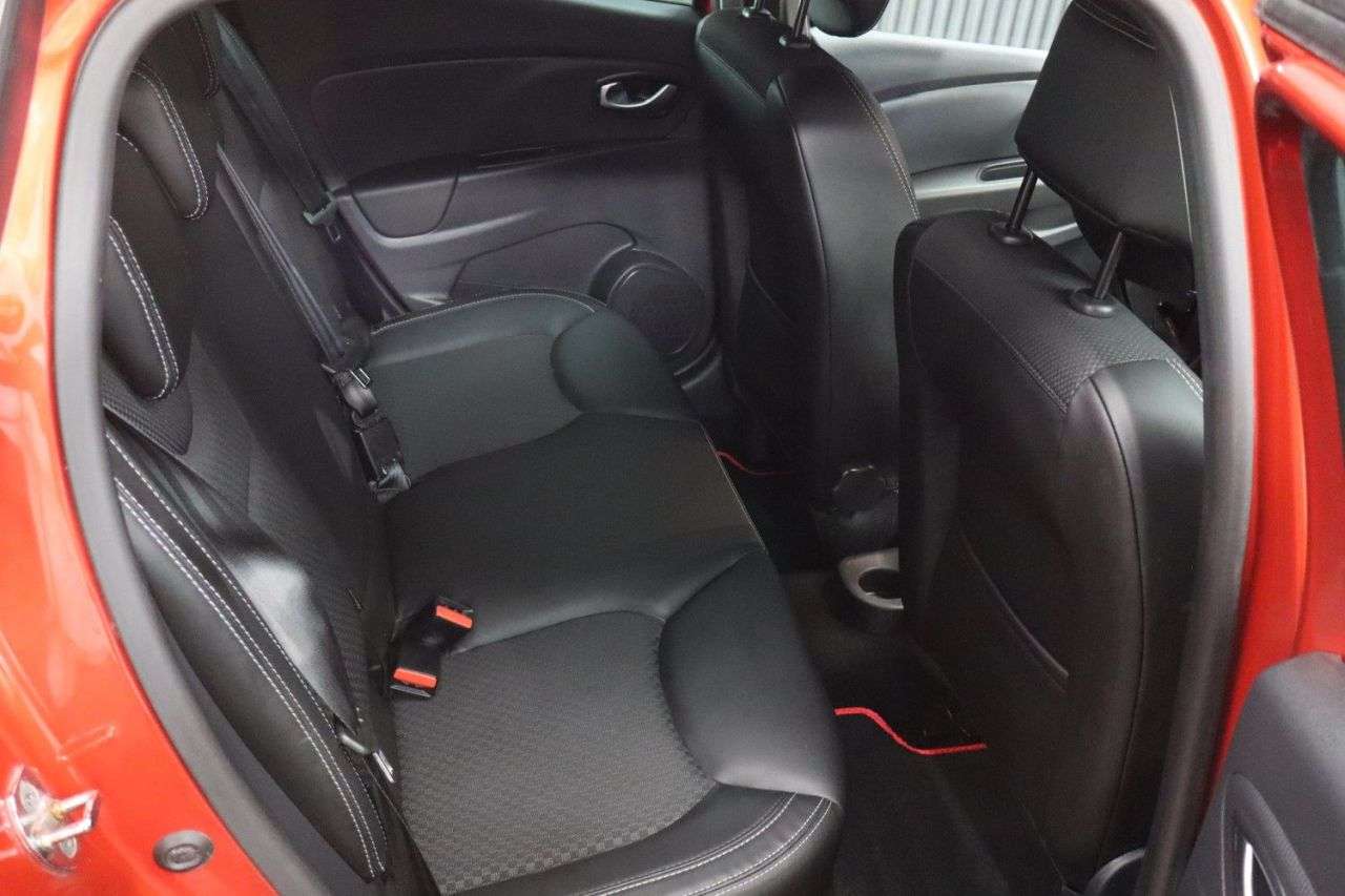 2018 RENAULT CLIO 2018 RENAULT CLIO