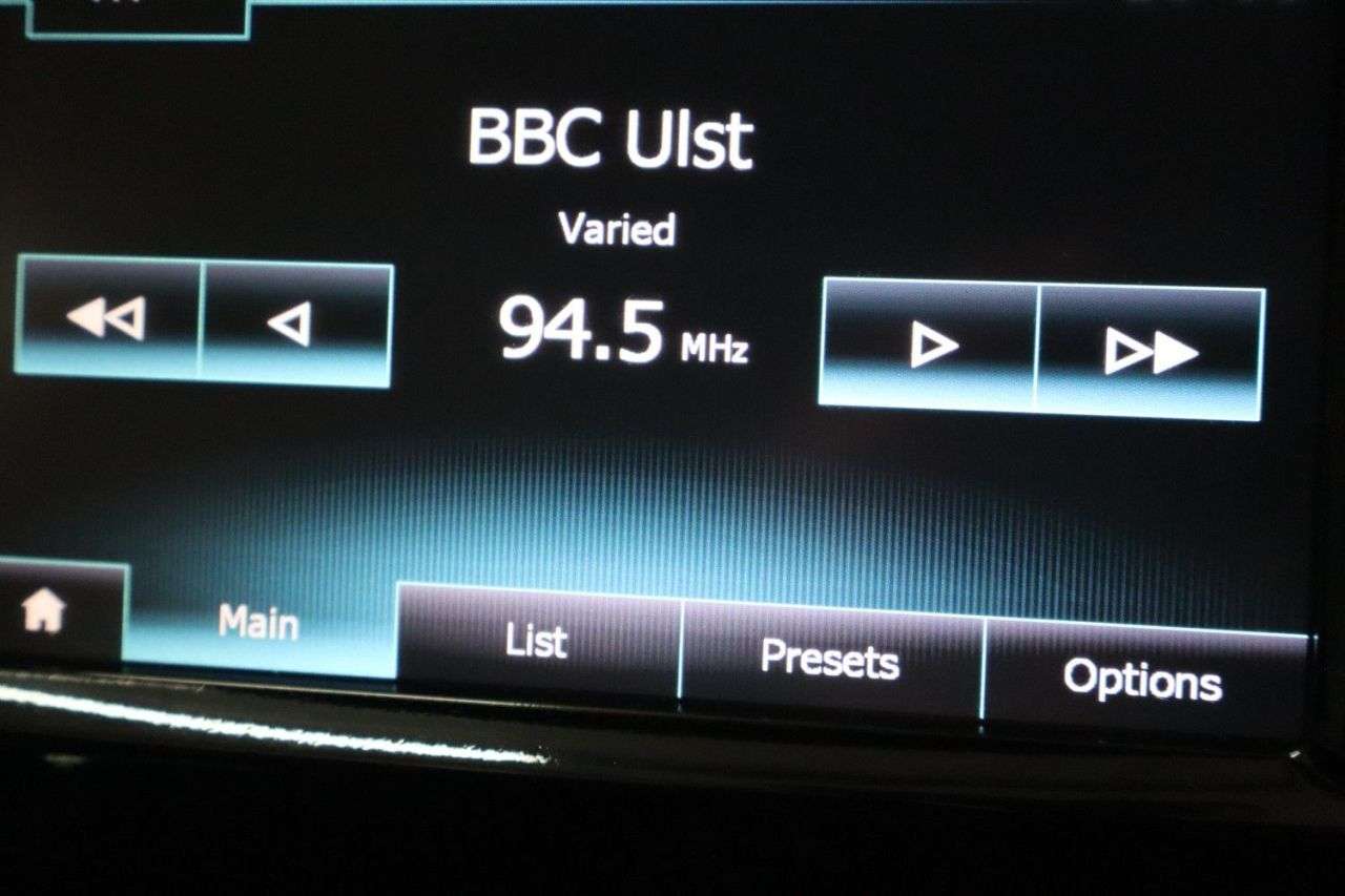 2018 RENAULT CLIO 2018 RENAULT CLIO