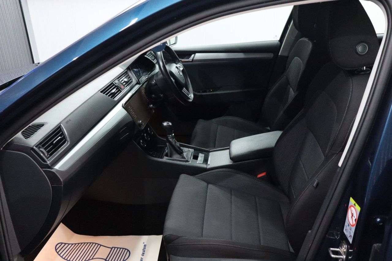 2018 SKODA SUPERB 2018 SKODA SUPERB