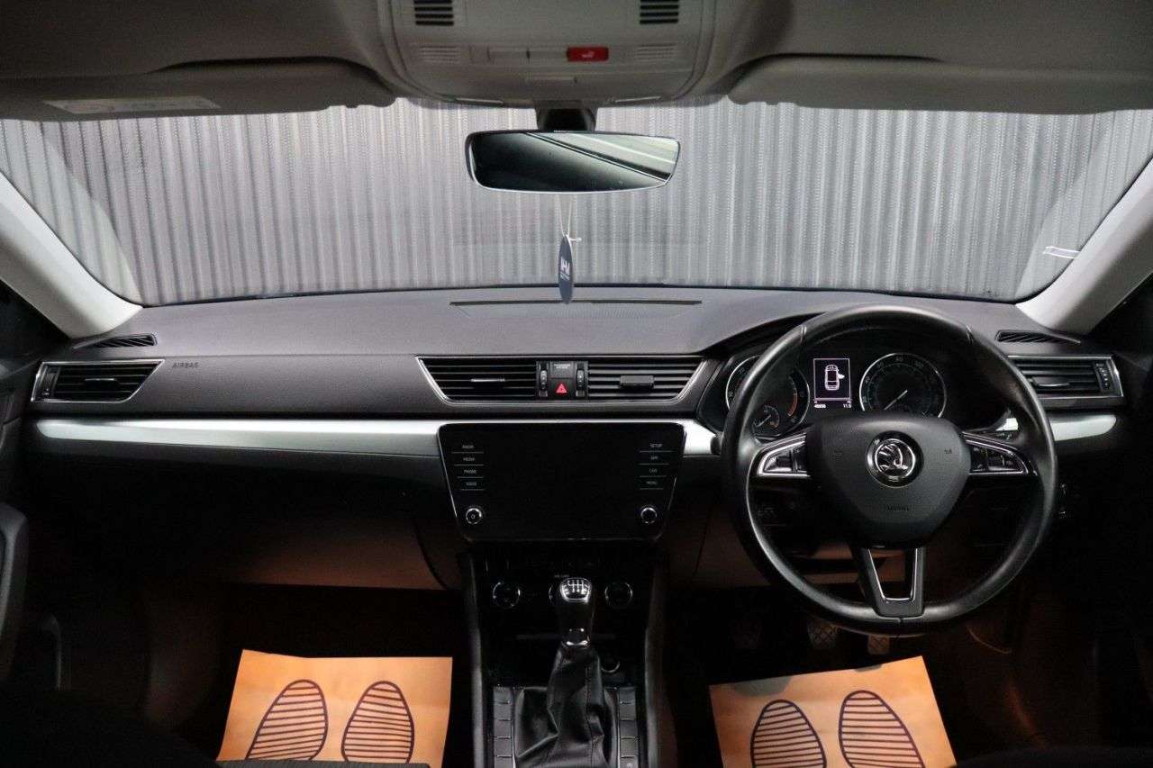 2018 SKODA SUPERB 2018 SKODA SUPERB