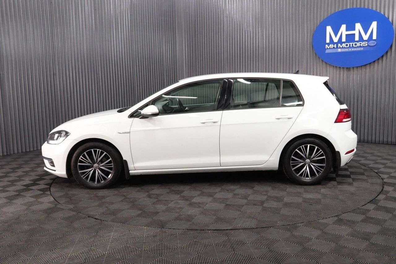 2018 VOLKSWAGEN GOLF 2018 VOLKSWAGEN GOLF