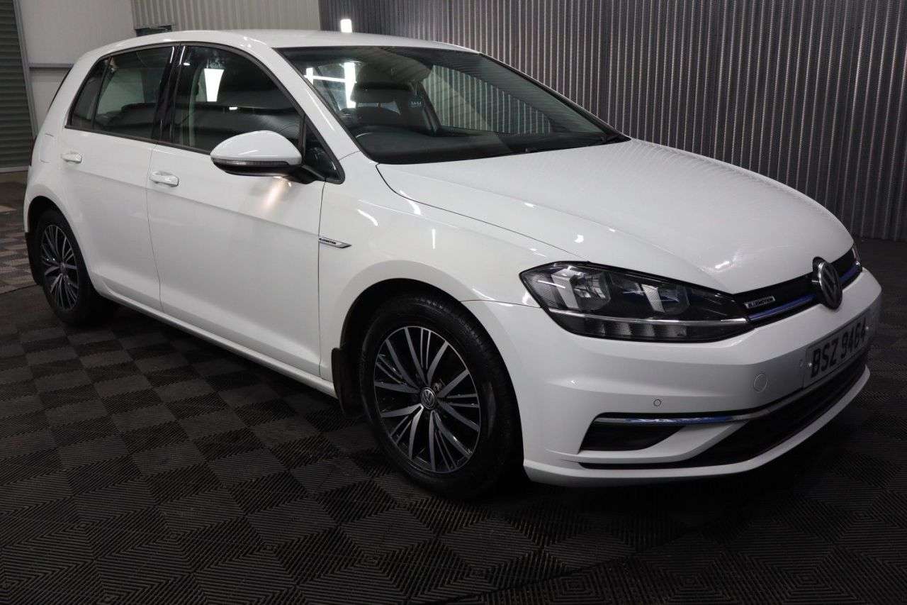 2018 VOLKSWAGEN GOLF 2018 VOLKSWAGEN GOLF
