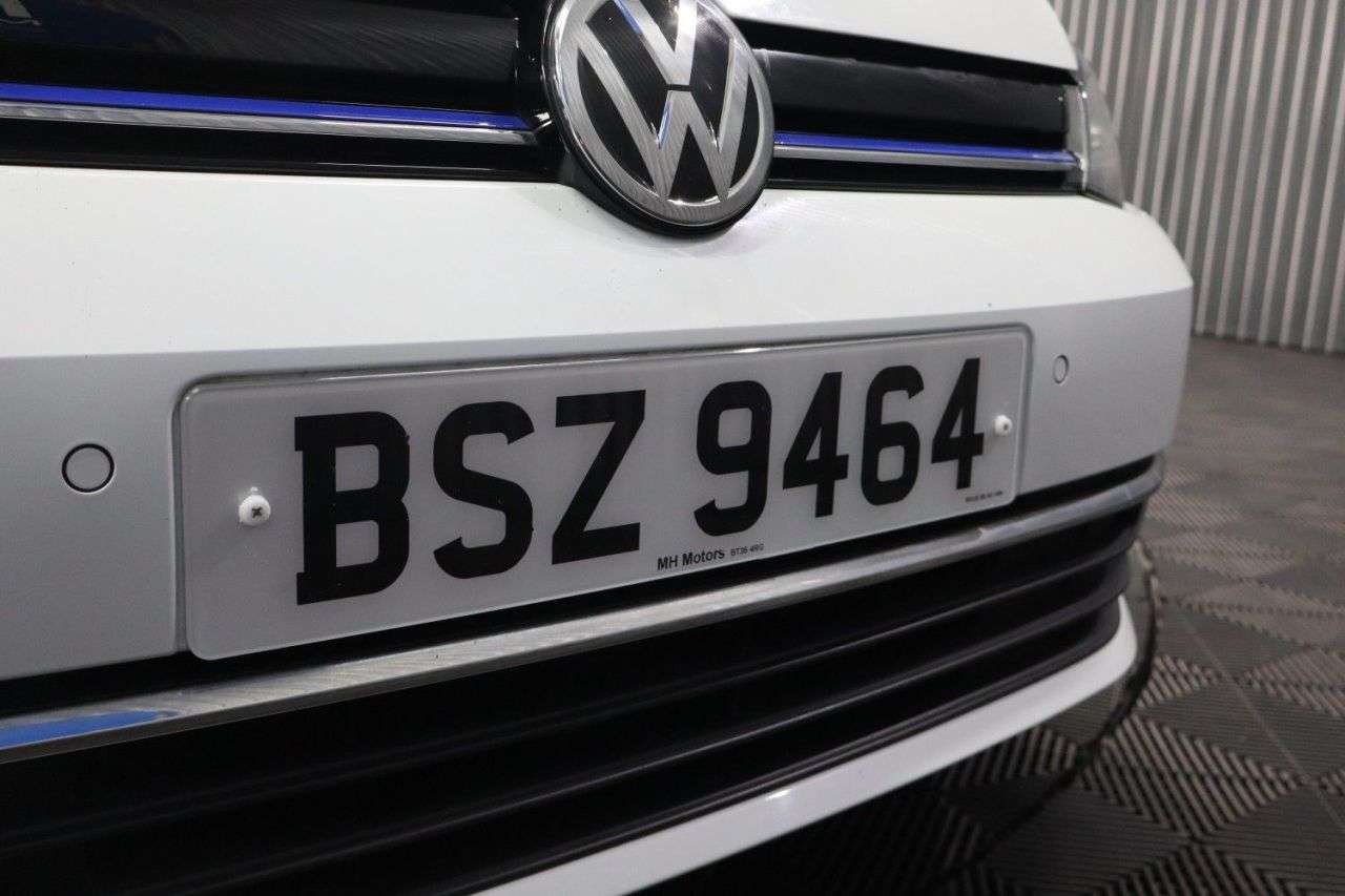 2018 VOLKSWAGEN GOLF 2018 VOLKSWAGEN GOLF