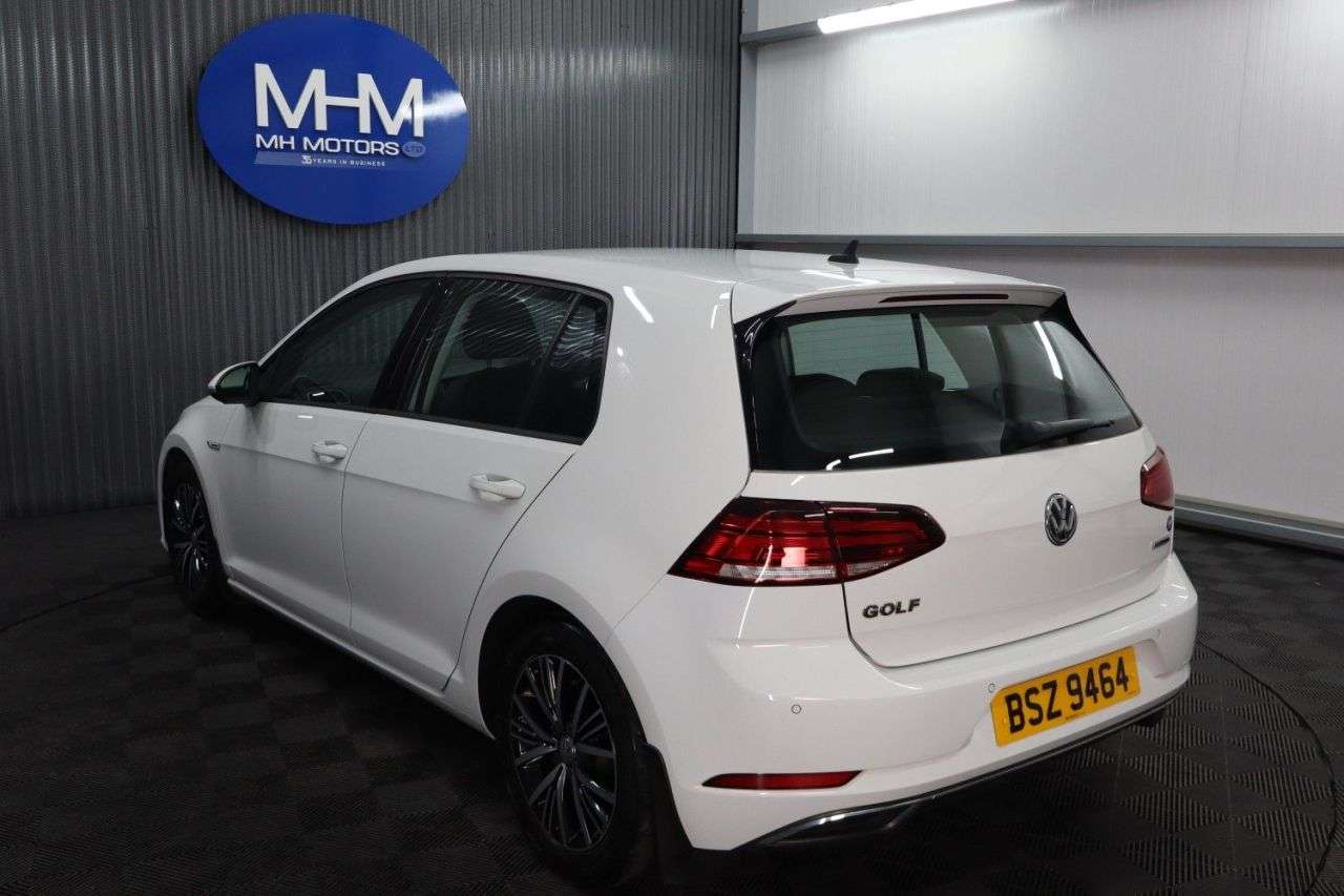 2018 VOLKSWAGEN GOLF 2018 VOLKSWAGEN GOLF