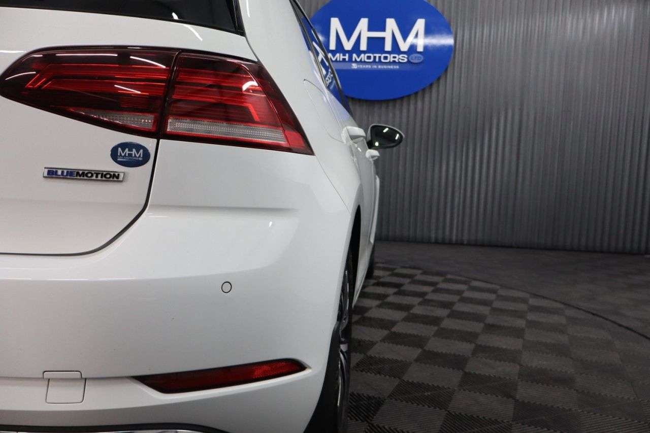 2018 VOLKSWAGEN GOLF 2018 VOLKSWAGEN GOLF