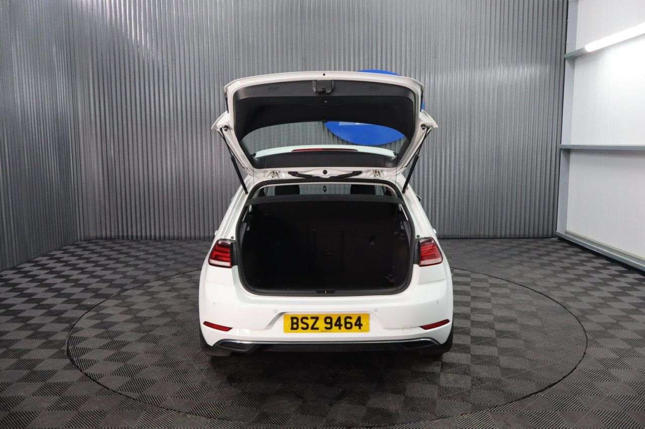 2018 VOLKSWAGEN GOLF 2018 VOLKSWAGEN GOLF