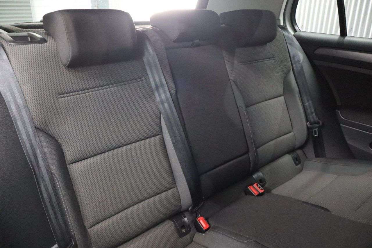 2018 VOLKSWAGEN GOLF 2018 VOLKSWAGEN GOLF