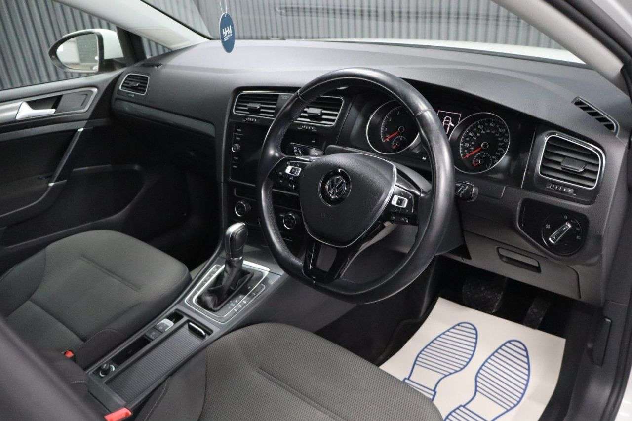 2018 VOLKSWAGEN GOLF 2018 VOLKSWAGEN GOLF