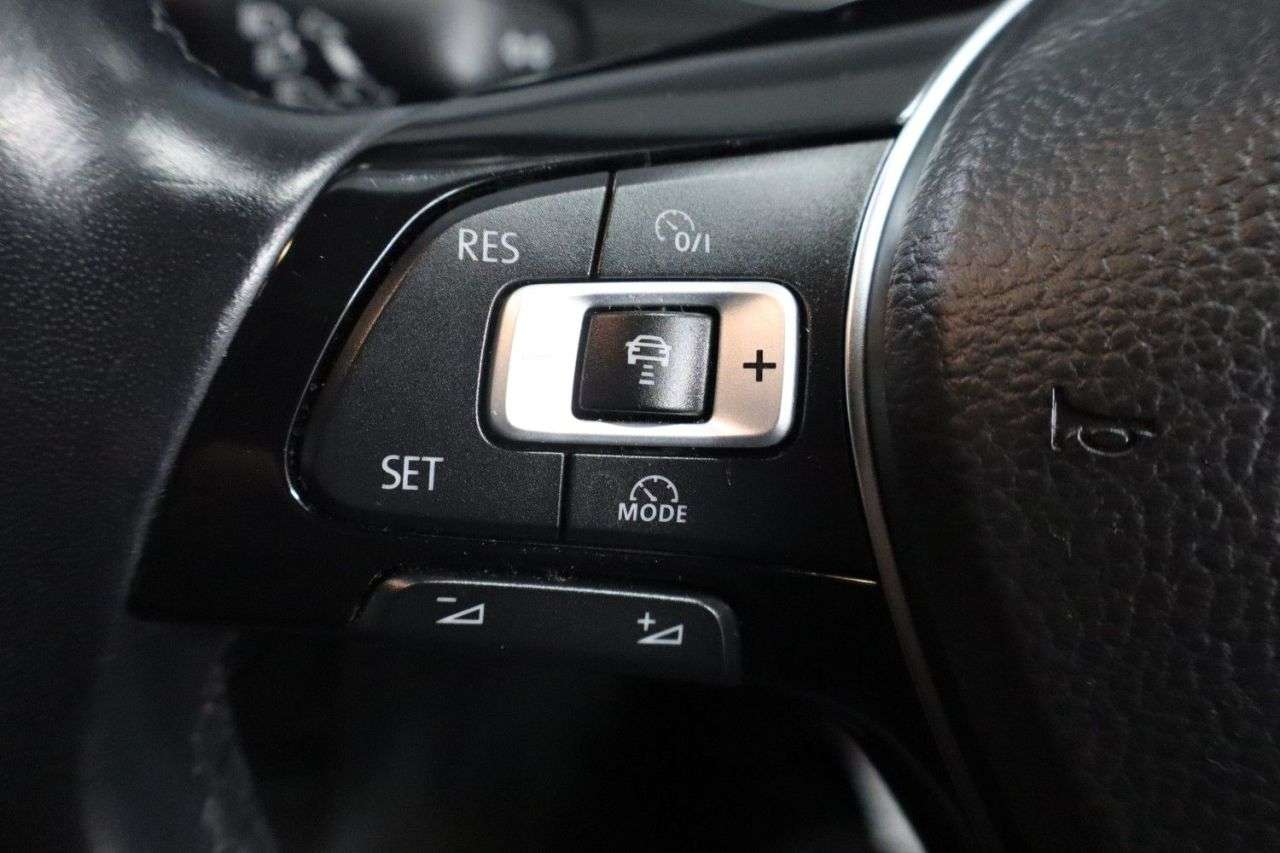 2018 VOLKSWAGEN GOLF 2018 VOLKSWAGEN GOLF