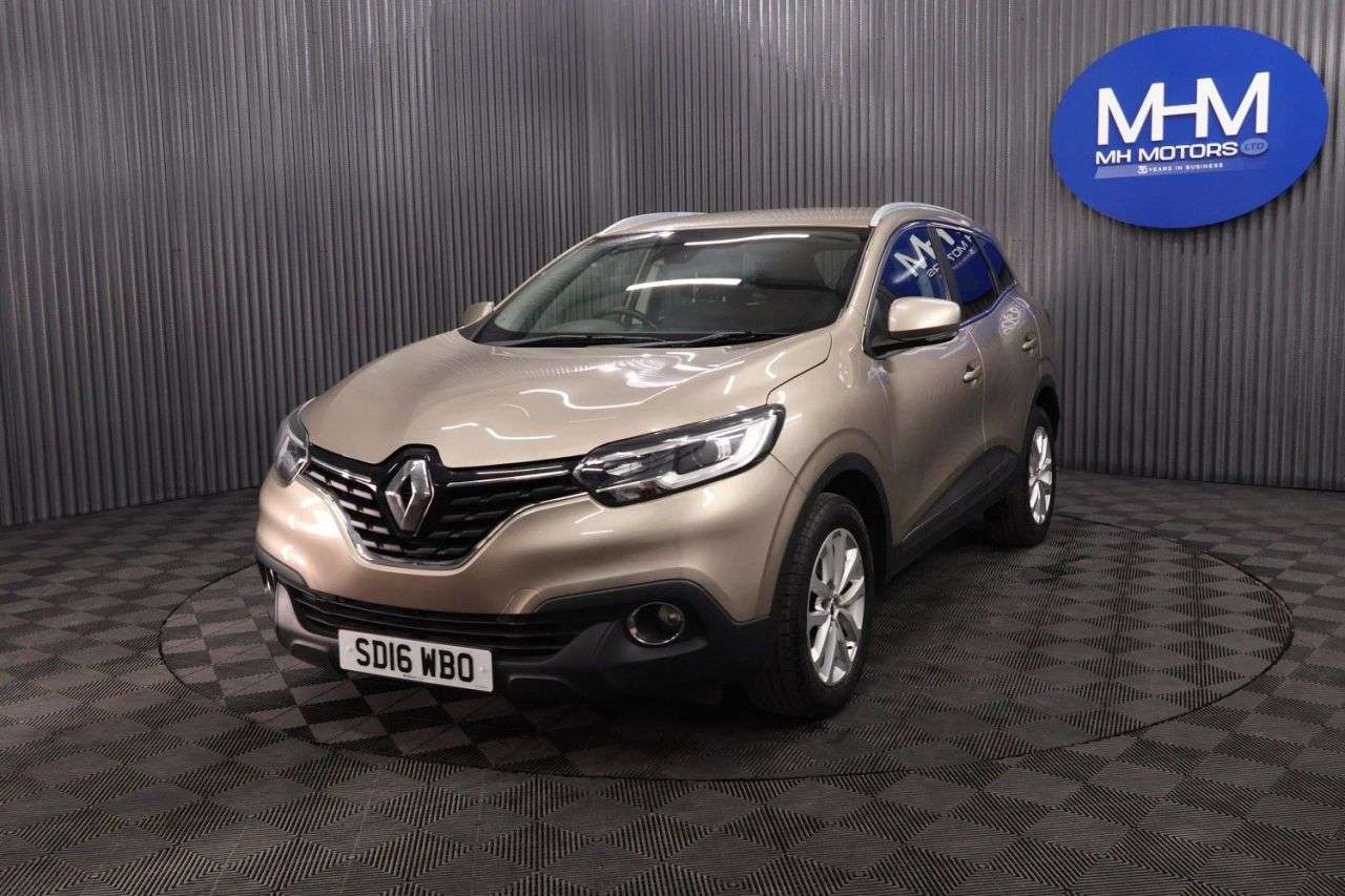 A 2016 RENAULT KADJAR 1.5 dCi Dynamique Nav SUV 5dr Diesel Manual Euro 6 (s/s) (110 ps) LONG MOT A 2016 RENAULT KADJAR 1.5 dCi Dynamique Nav SUV 5dr Diesel Manual Euro 6 (s/s) (110 ps) LONG MOT