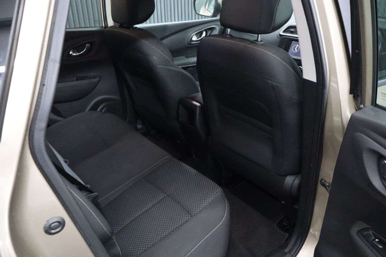 2016 RENAULT KADJAR 2016 RENAULT KADJAR