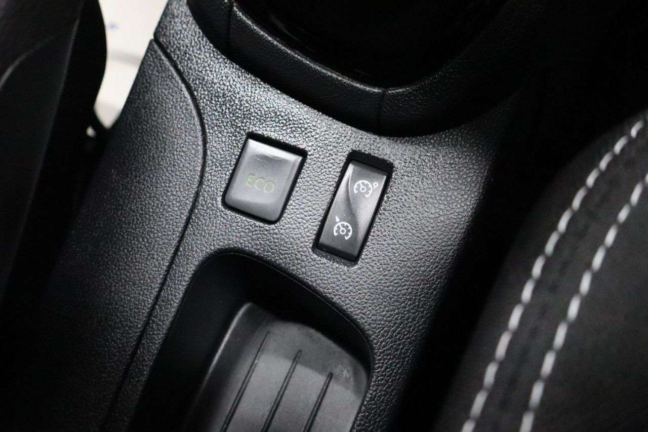 2016 RENAULT CLIO 2016 RENAULT CLIO