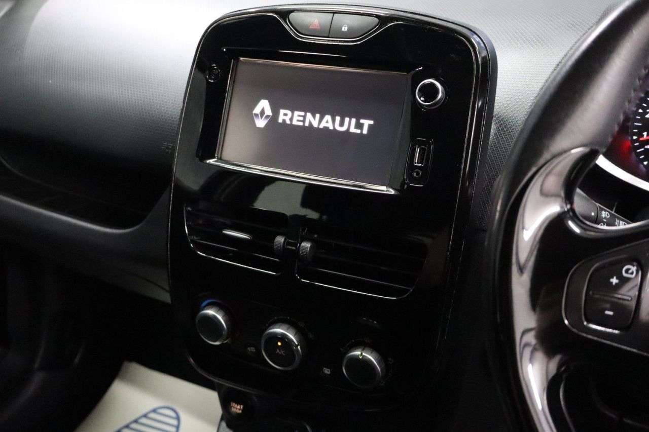 2016 RENAULT CLIO 2016 RENAULT CLIO