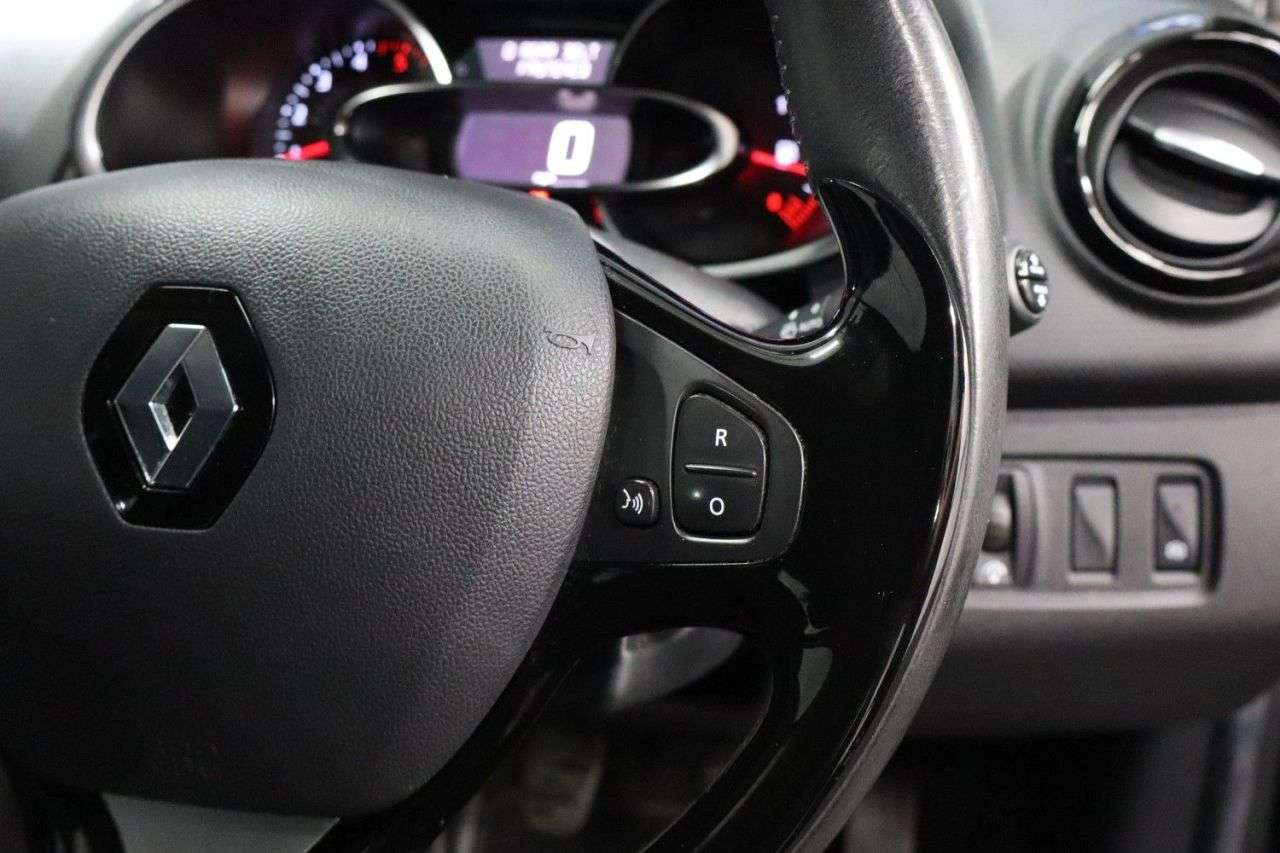 2016 RENAULT CLIO 2016 RENAULT CLIO