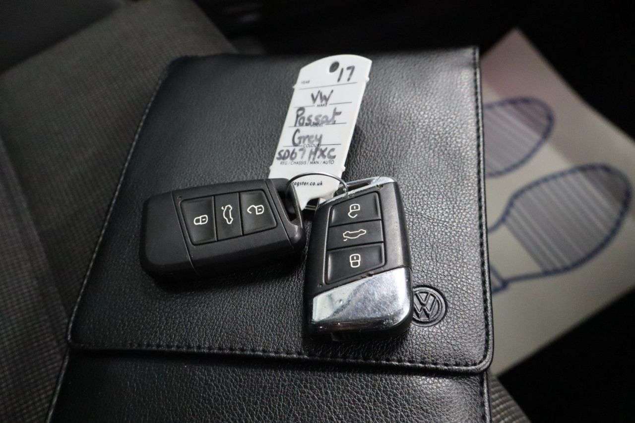 2017 VOLKSWAGEN PASSAT 2017 VOLKSWAGEN PASSAT