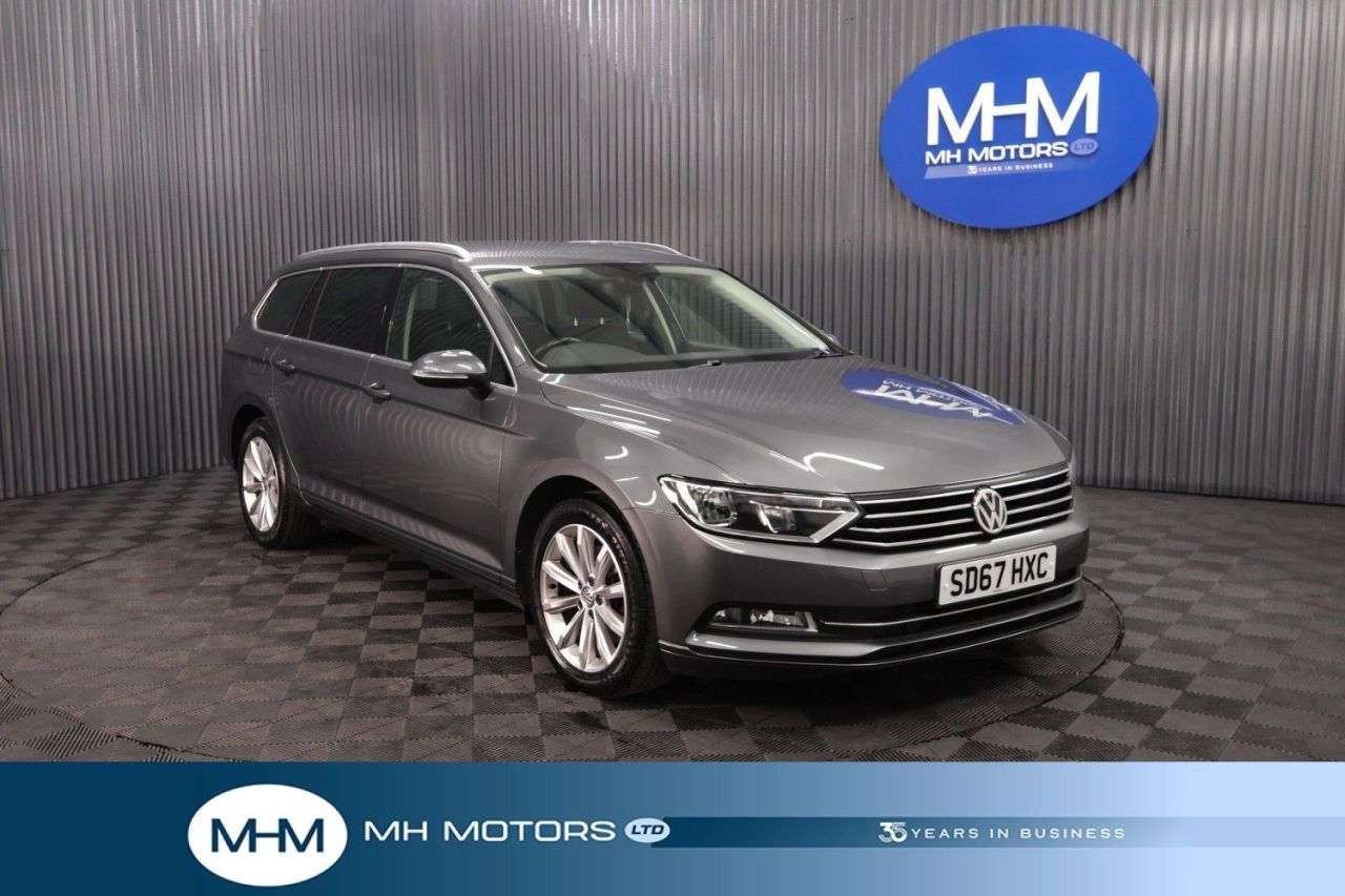 A 2017 VOLKSWAGEN PASSAT 1.6 TDI SE Business Estate 5dr Diesel Manual Euro 6 (s/s) (120 ps) SPACIOUS A 2017 VOLKSWAGEN PASSAT 1.6 TDI SE Business Estate 5dr Diesel Manual Euro 6 (s/s) (120 ps) SPACIOUS