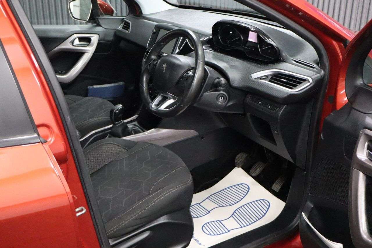 2016 PEUGEOT 2008 2016 PEUGEOT 2008