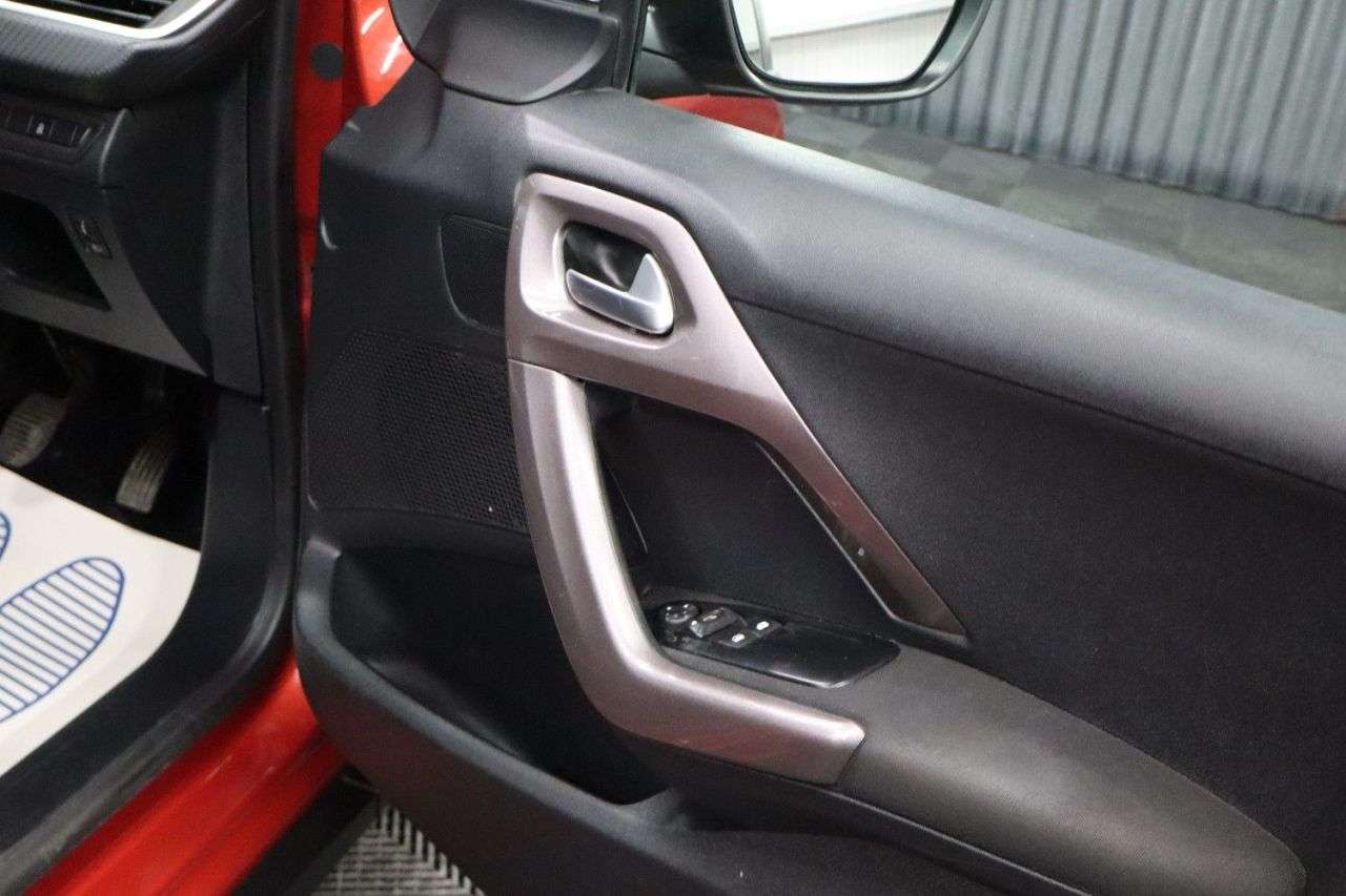 2016 PEUGEOT 2008 2016 PEUGEOT 2008