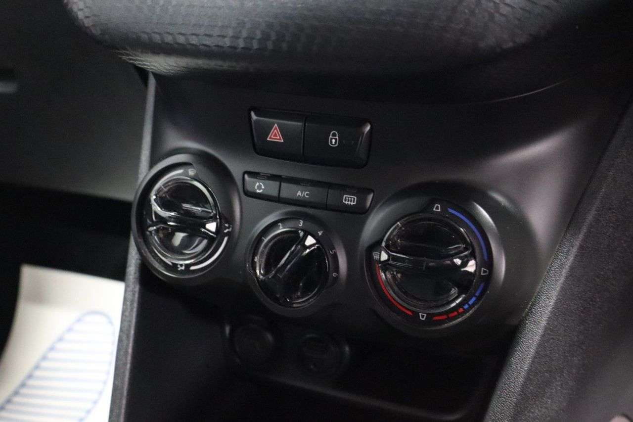 2016 PEUGEOT 2008 2016 PEUGEOT 2008