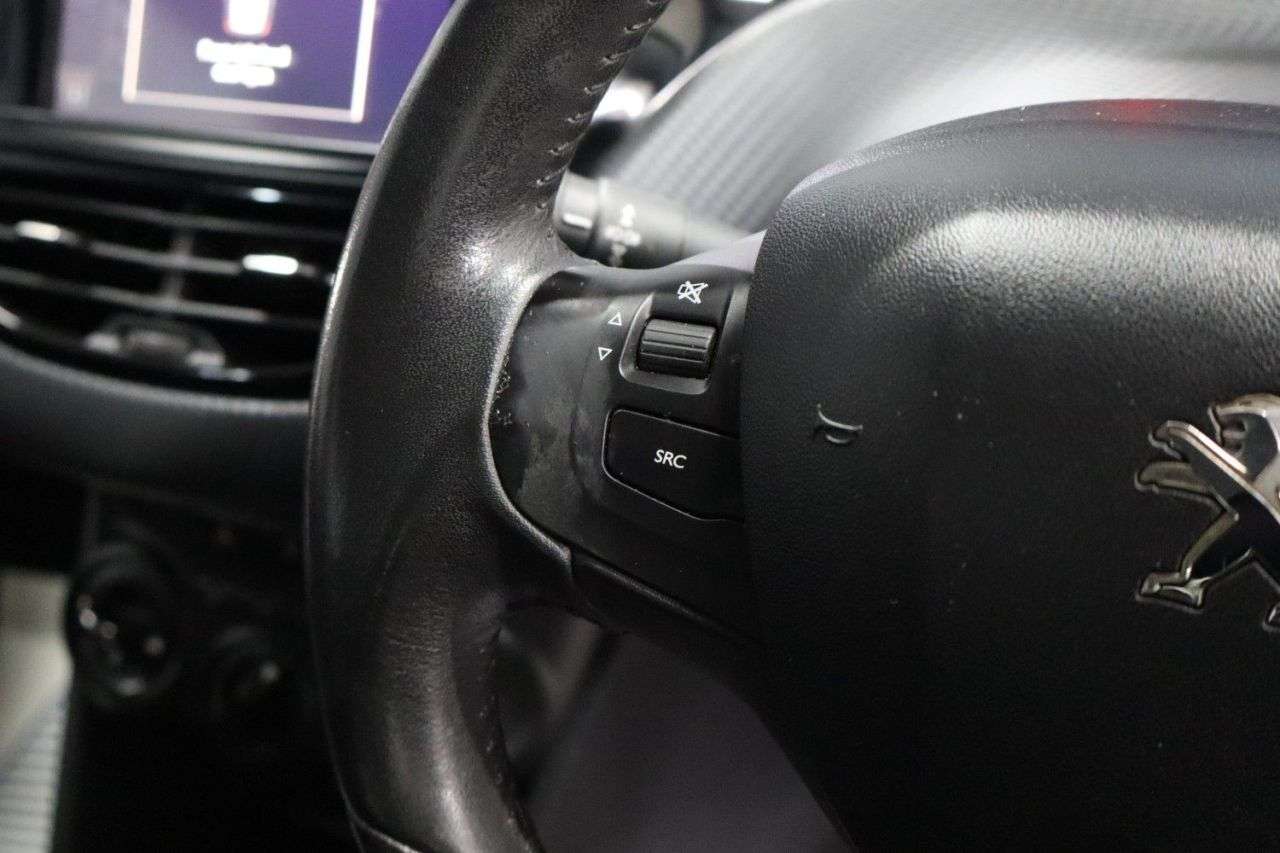 2016 PEUGEOT 2008 2016 PEUGEOT 2008
