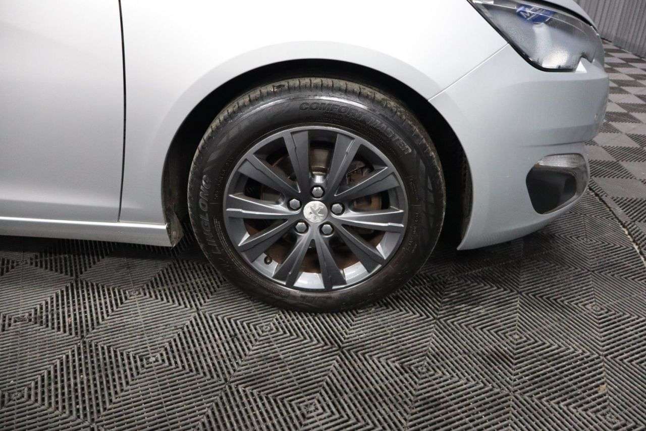 2016 PEUGEOT 308 2016 PEUGEOT 308