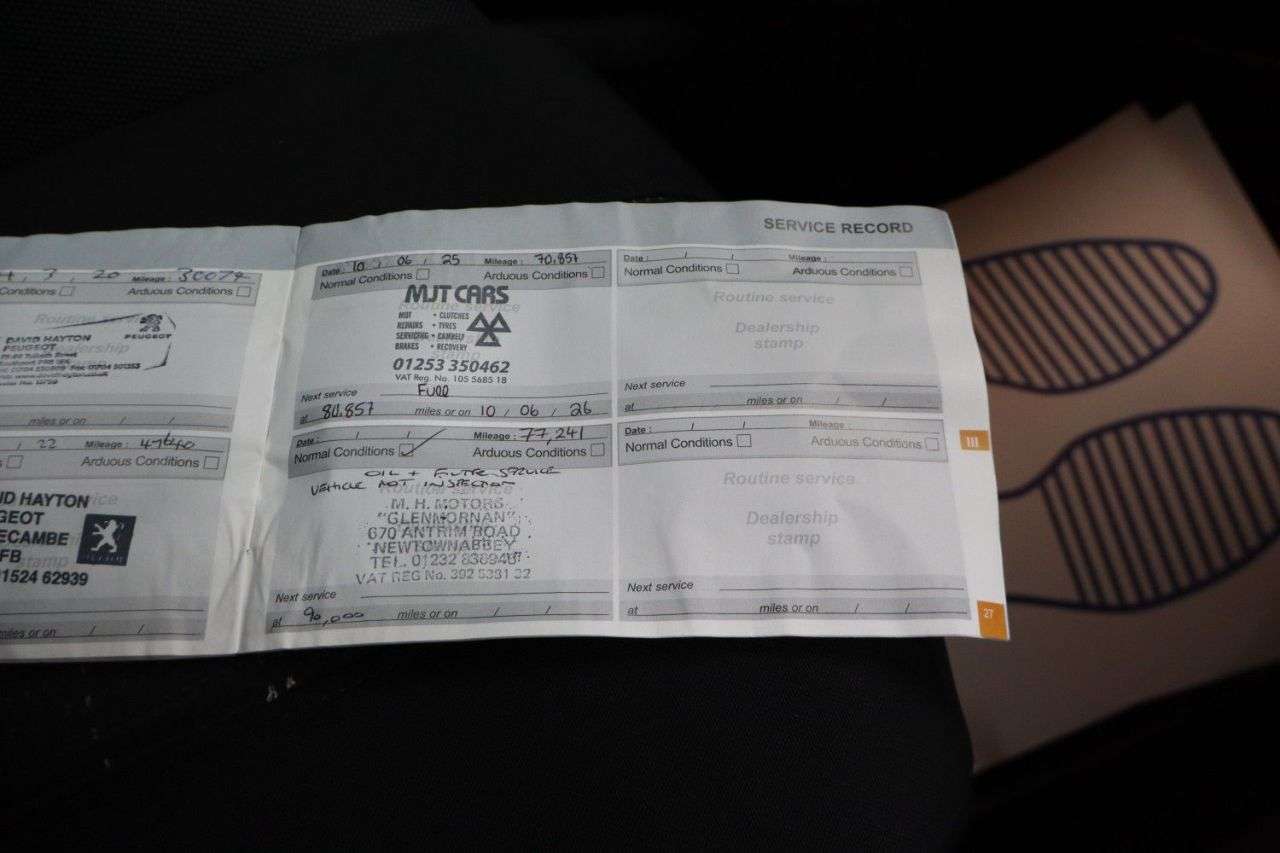 2016 PEUGEOT 308 2016 PEUGEOT 308