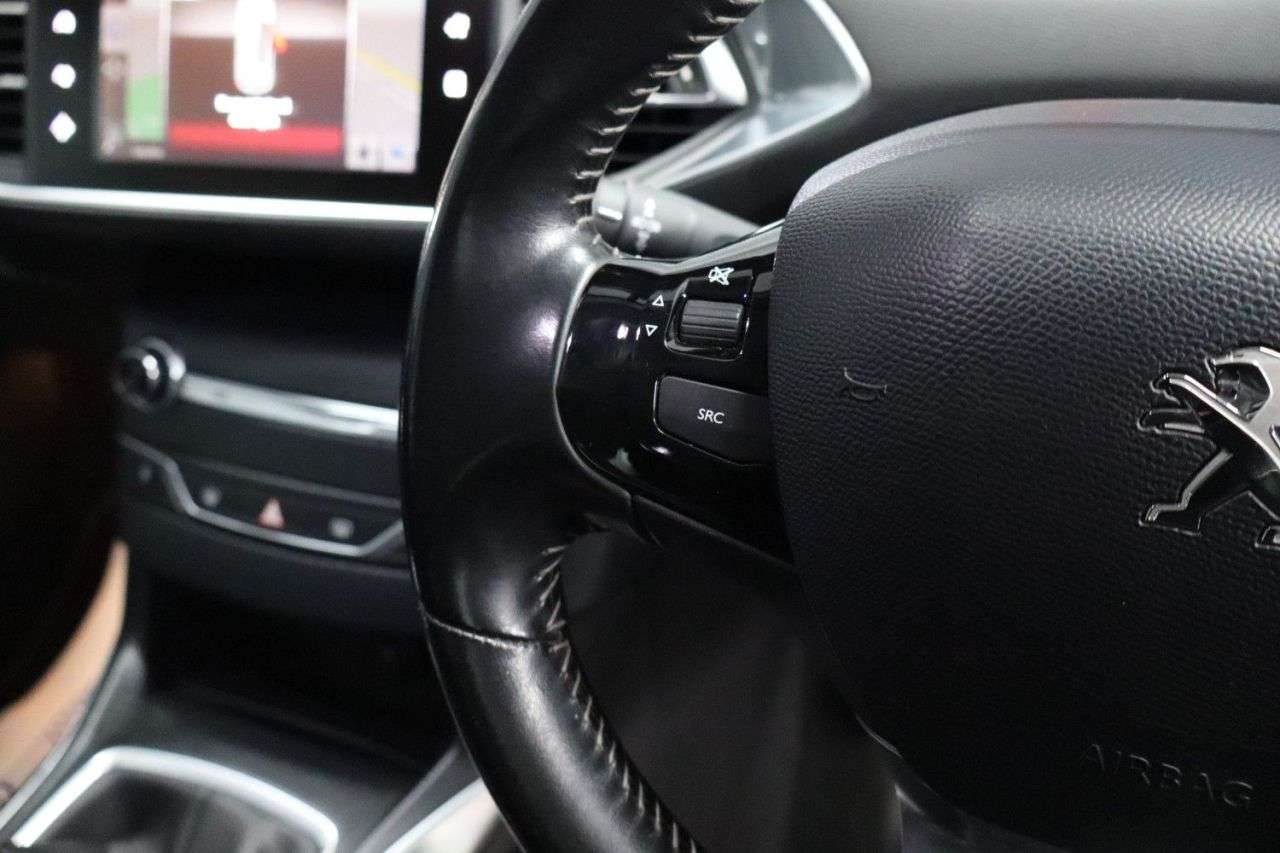 2016 PEUGEOT 308 2016 PEUGEOT 308