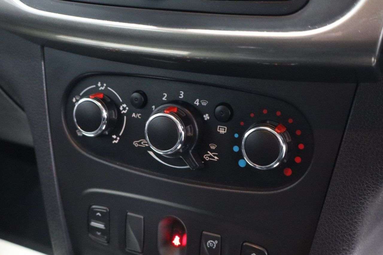 2016 DACIA SANDERO 2016 DACIA SANDERO