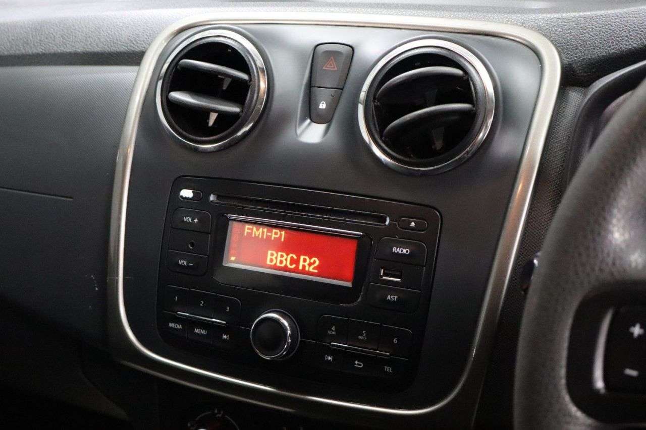 2016 DACIA SANDERO 2016 DACIA SANDERO