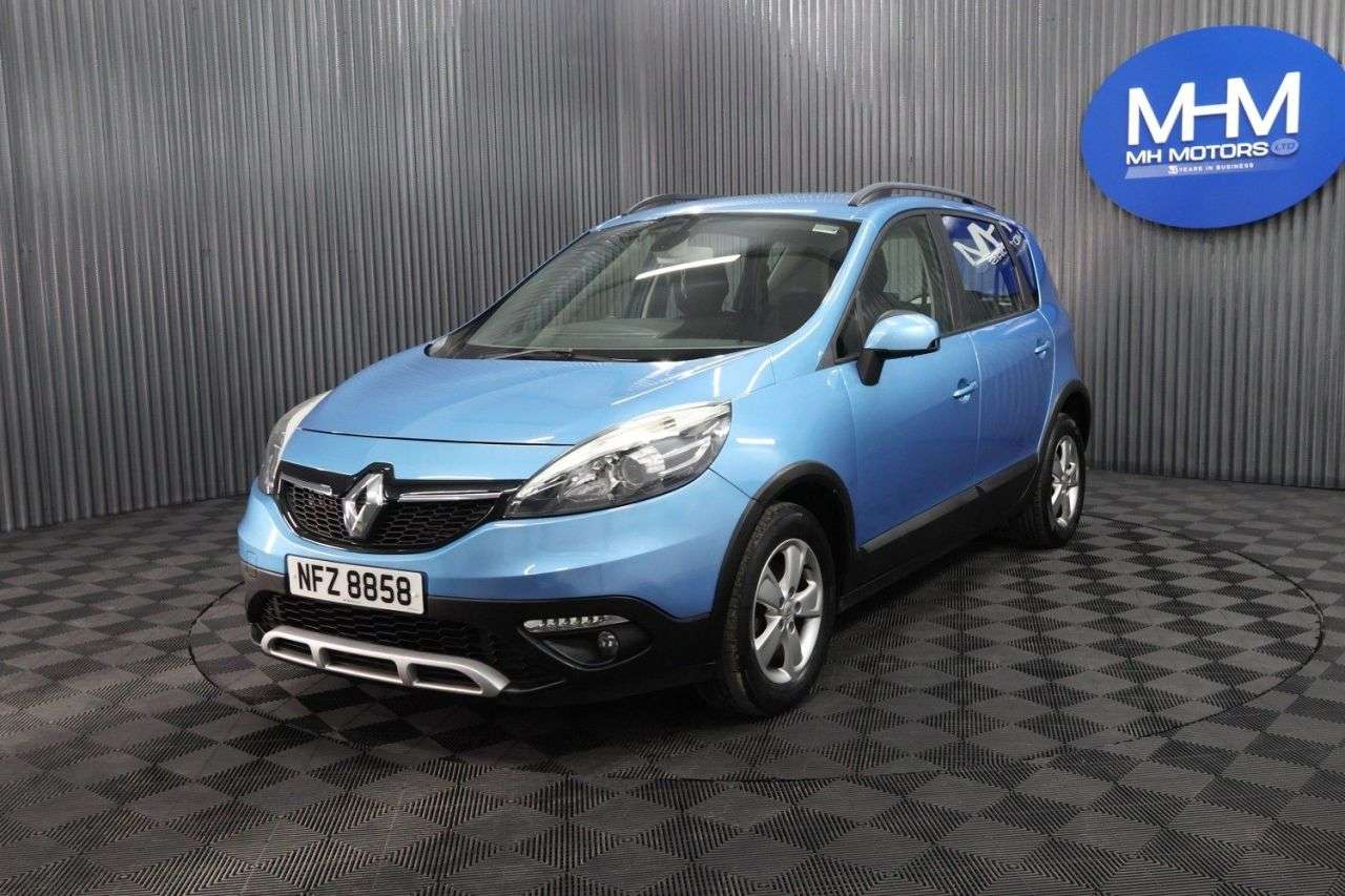 A 2013 RENAULT SCENIC XMOD 1.6 VVT Dynamique TomTom MPV 5dr Petrol Manual Euro 5 (110 ps) DUAL CLIMATE A 2013 RENAULT SCENIC XMOD 1.6 VVT Dynamique TomTom MPV 5dr Petrol Manual Euro 5 (110 ps) DUAL CLIMATE