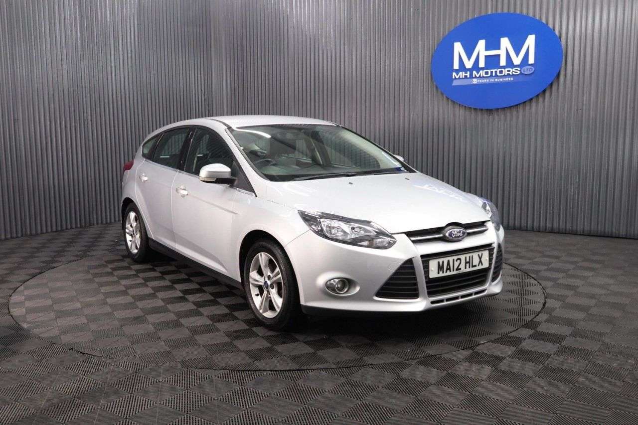 A 2012 FORD FOCUS 1.6 Zetec Hatchback 5dr Petrol Manual Euro 5 (105 ps) LONG MOT / LOWER INSU A 2012 FORD FOCUS 1.6 Zetec Hatchback 5dr Petrol Manual Euro 5 (105 ps) LONG MOT / LOWER INSU