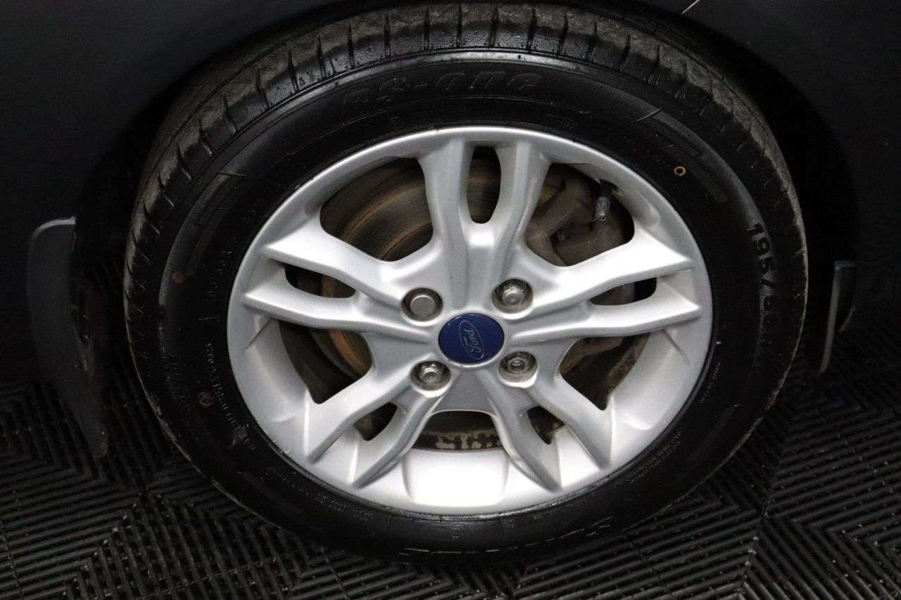 2015 FORD FIESTA 2015 FORD FIESTA