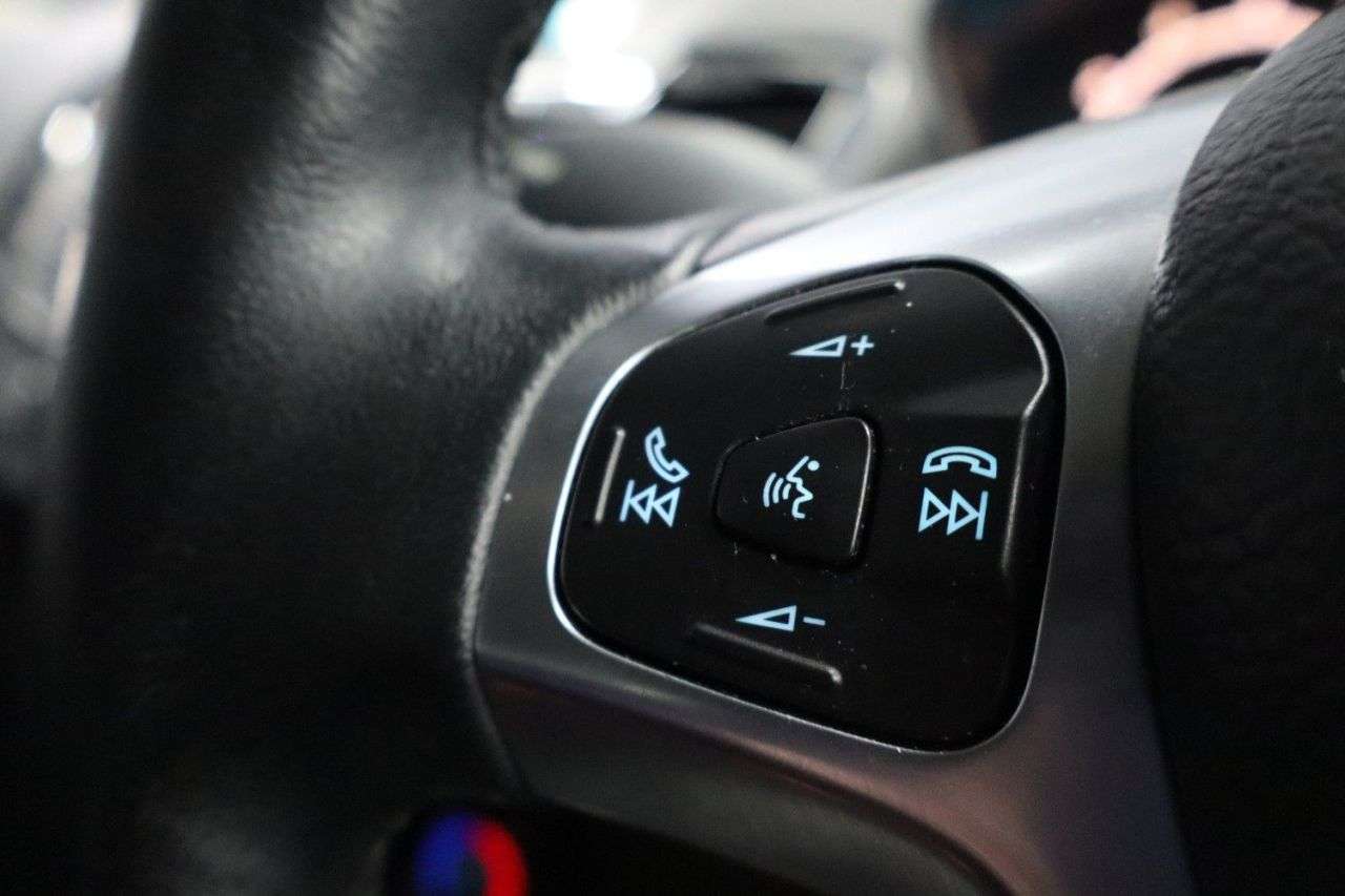 2015 FORD FIESTA 2015 FORD FIESTA