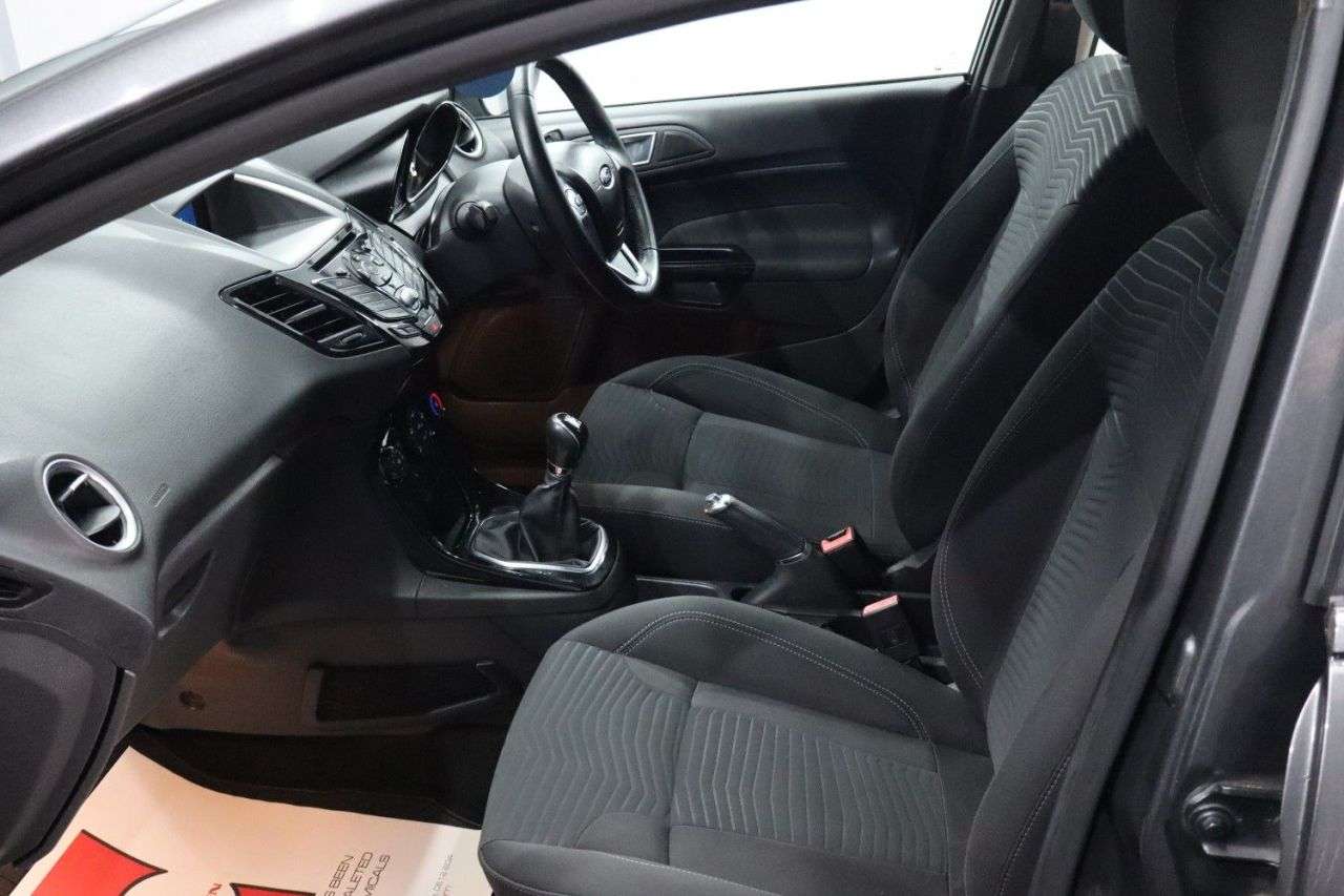 2015 FORD FIESTA 2015 FORD FIESTA