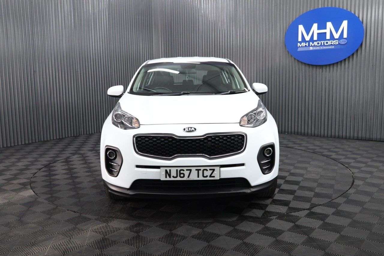 A 2017 KIA SPORTAGE 1.7 CRDi 1 SUV 5dr Diesel Manual Euro 6 (s/s) (114 bhp) SPACIOUS FOR ALL TH A 2017 KIA SPORTAGE 1.7 CRDi 1 SUV 5dr Diesel Manual Euro 6 (s/s) (114 bhp) SPACIOUS FOR ALL TH