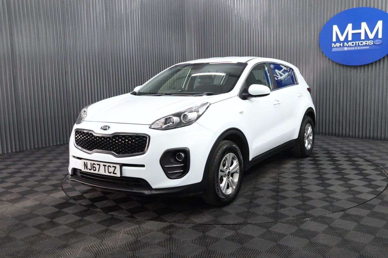 A 2017 KIA SPORTAGE 1.7 CRDi 1 SUV 5dr Diesel Manual Euro 6 (s/s) (114 bhp) SPACIOUS FOR ALL TH A 2017 KIA SPORTAGE 1.7 CRDi 1 SUV 5dr Diesel Manual Euro 6 (s/s) (114 bhp) SPACIOUS FOR ALL TH