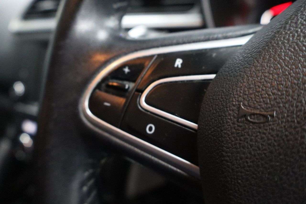 2017 RENAULT KADJAR 2017 RENAULT KADJAR