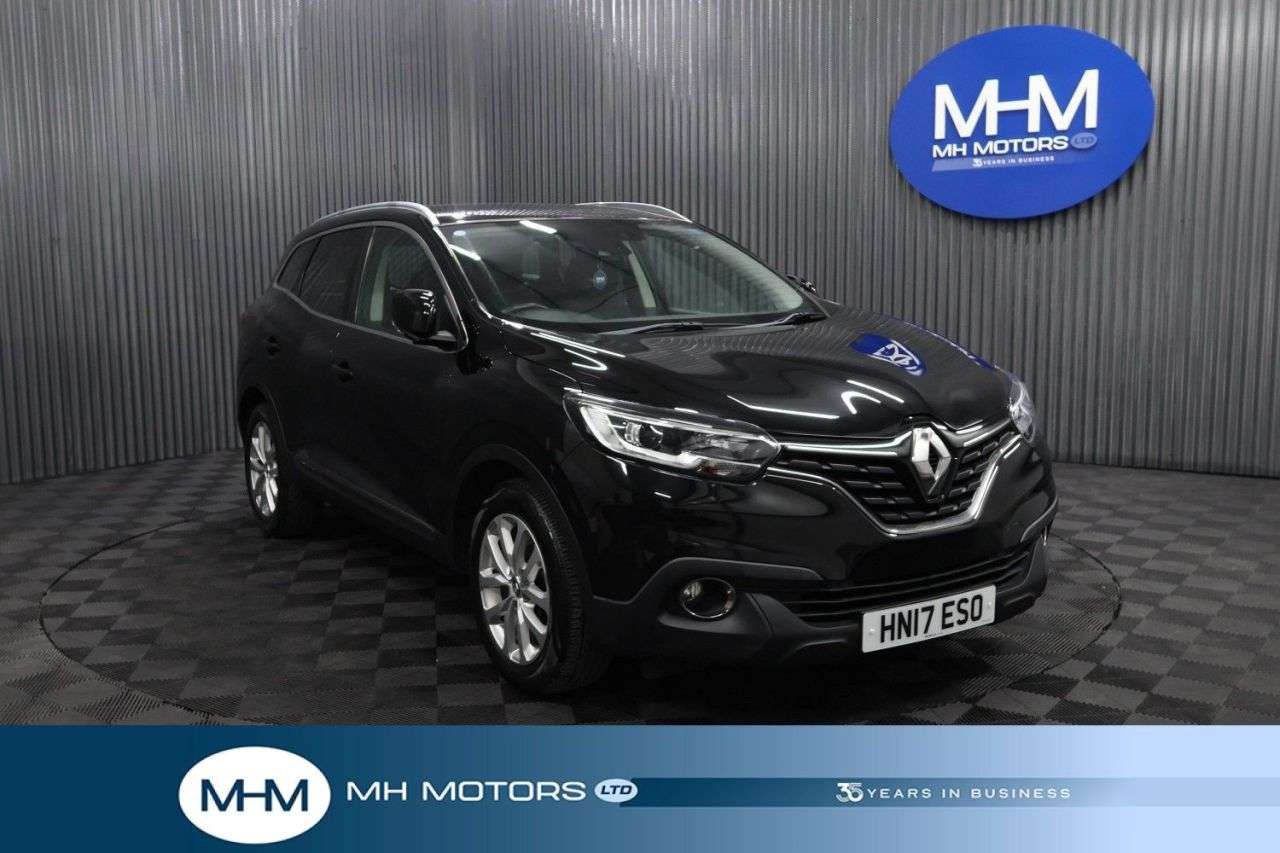 A 2017 RENAULT KADJAR 1.6 dCi Dynamique Nav SUV 5dr Diesel Manual Euro 6 (s/s) (130 ps) LOW ROAD A 2017 RENAULT KADJAR 1.6 dCi Dynamique Nav SUV 5dr Diesel Manual Euro 6 (s/s) (130 ps) LOW ROAD