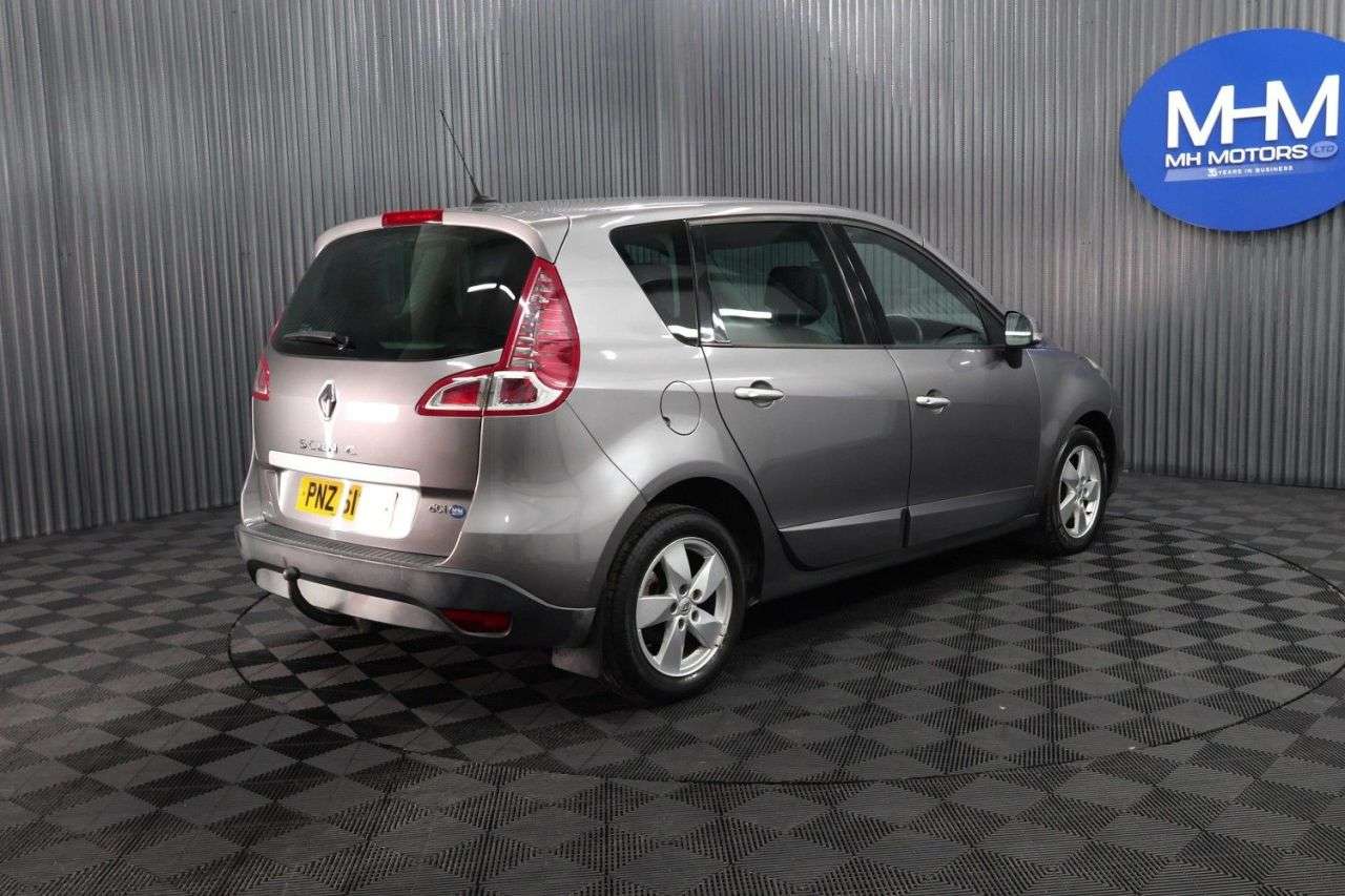 2011 RENAULT SCENIC 2011 RENAULT SCENIC