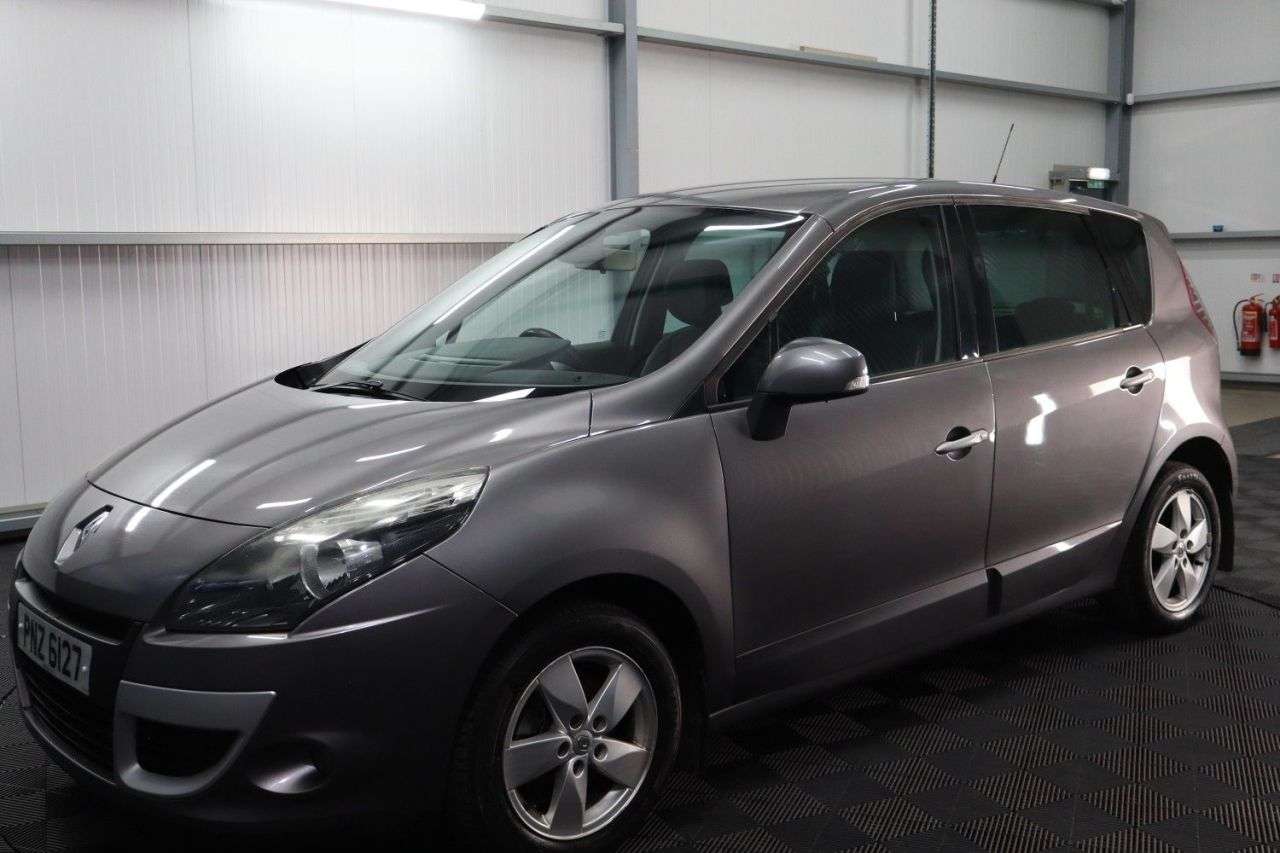 2011 RENAULT SCENIC 2011 RENAULT SCENIC