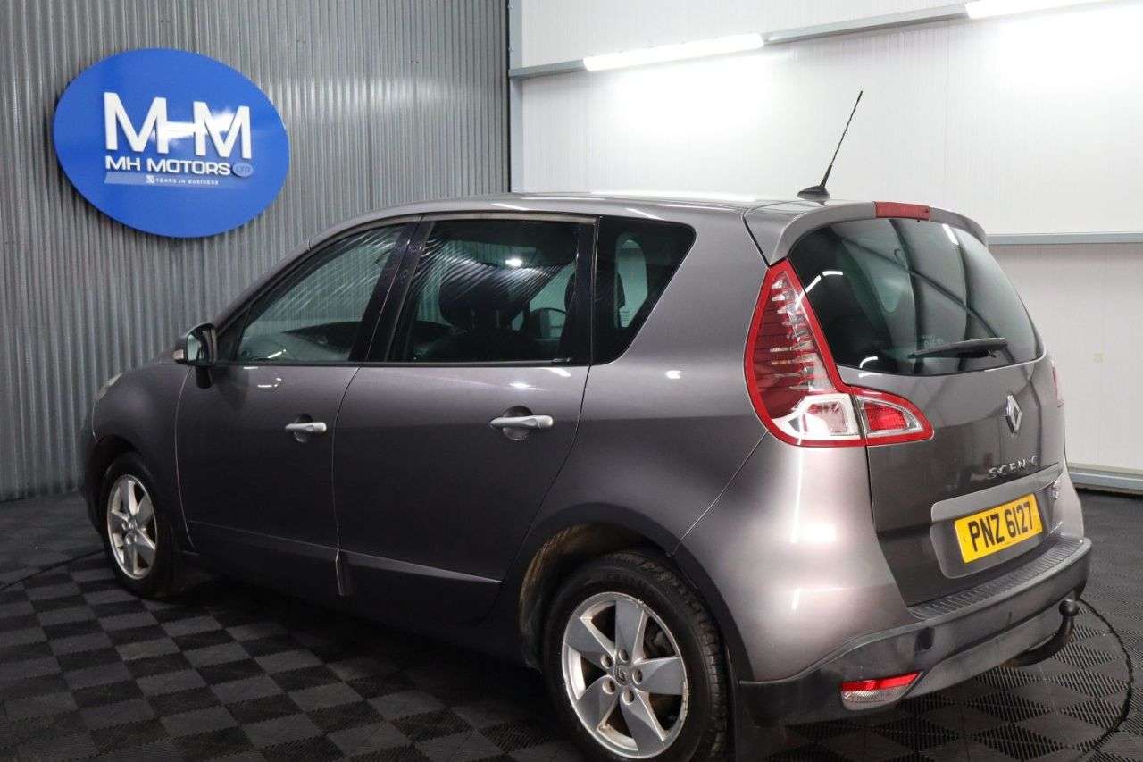 2011 RENAULT SCENIC 2011 RENAULT SCENIC