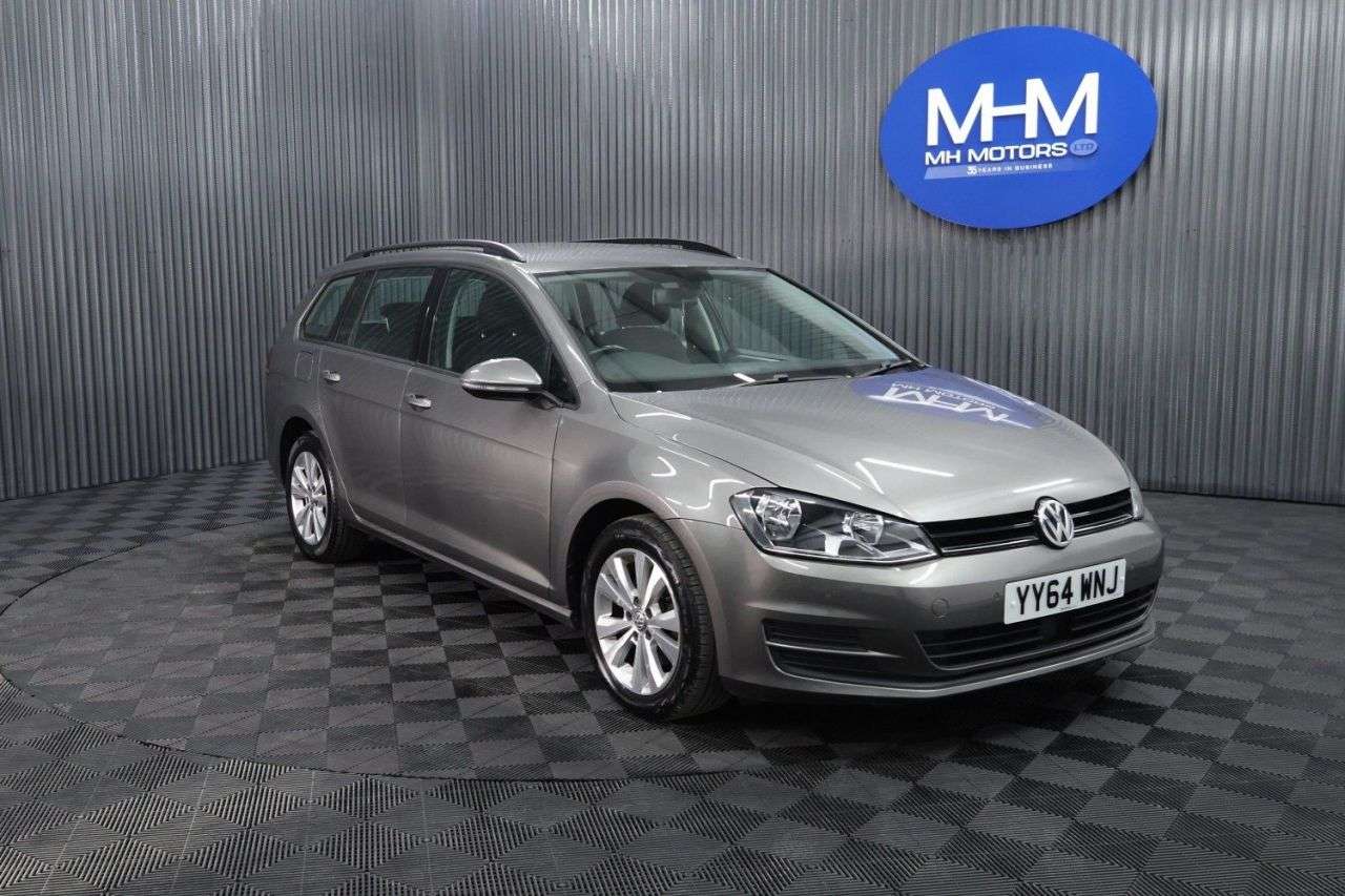 A 2015 VOLKSWAGEN GOLF 2.0 TDI BlueMotion Tech SE Estate 5dr Diesel Manual Euro 5 (s/s) (150 ps) L A 2015 VOLKSWAGEN GOLF 2.0 TDI BlueMotion Tech SE Estate 5dr Diesel Manual Euro 5 (s/s) (150 ps) L