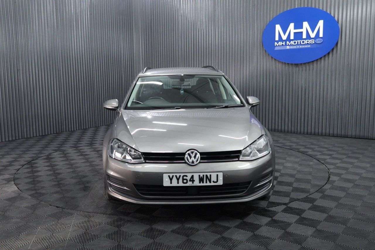 A 2015 VOLKSWAGEN GOLF 2.0 TDI BlueMotion Tech SE Estate 5dr Diesel Manual Euro 5 (s/s) (150 ps) L A 2015 VOLKSWAGEN GOLF 2.0 TDI BlueMotion Tech SE Estate 5dr Diesel Manual Euro 5 (s/s) (150 ps) L