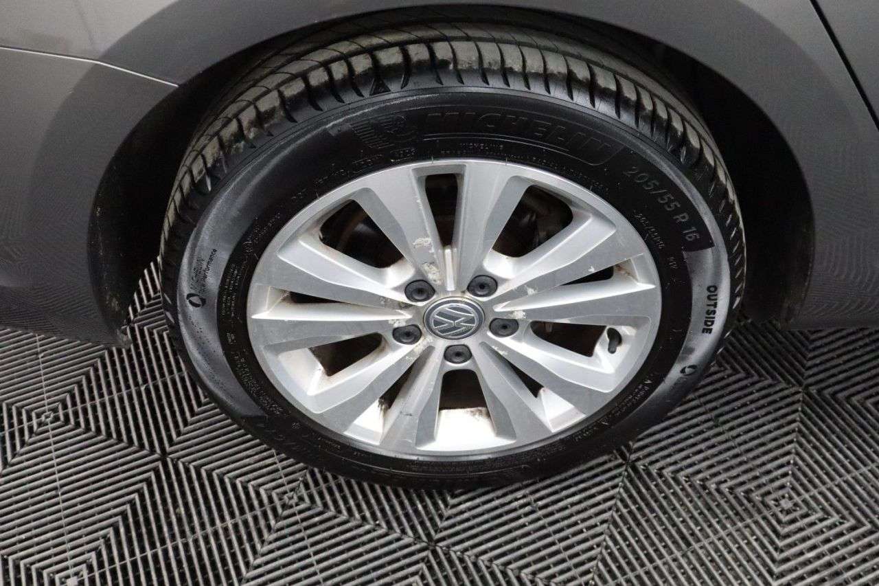 2015 VOLKSWAGEN GOLF 2015 VOLKSWAGEN GOLF